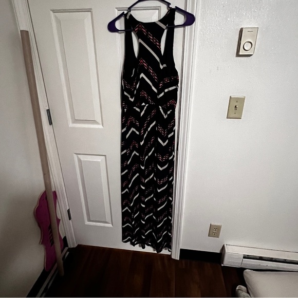 Trixxi Maxi Dress Chevron Racerback Multicolor Elastic Waist Sz M Pre-owned - Picture 3 of 4